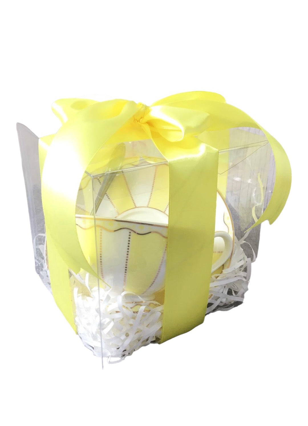 Taza grande en caja transparente