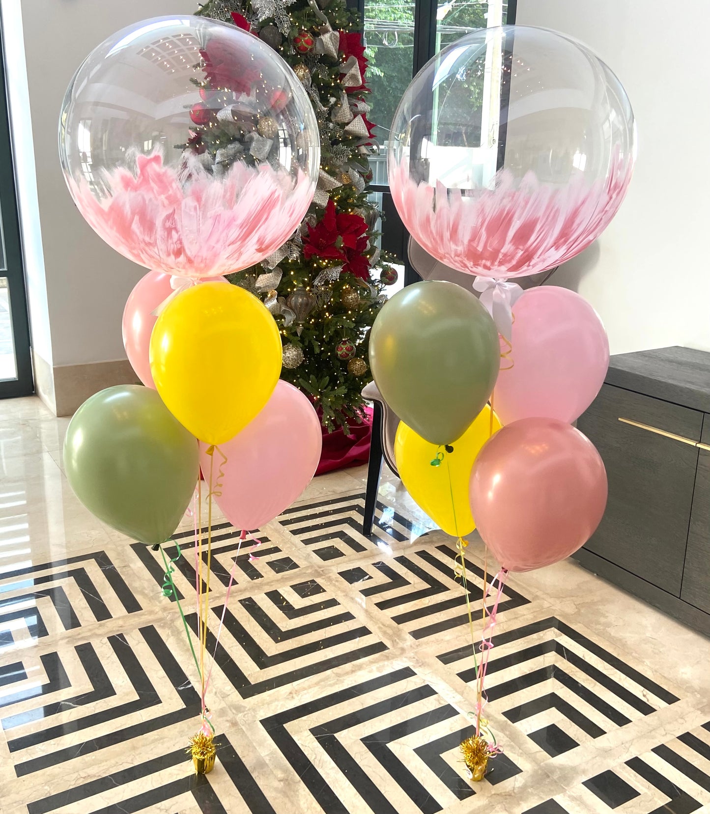 Burbujas 24” pintadas + 8 latex 12”