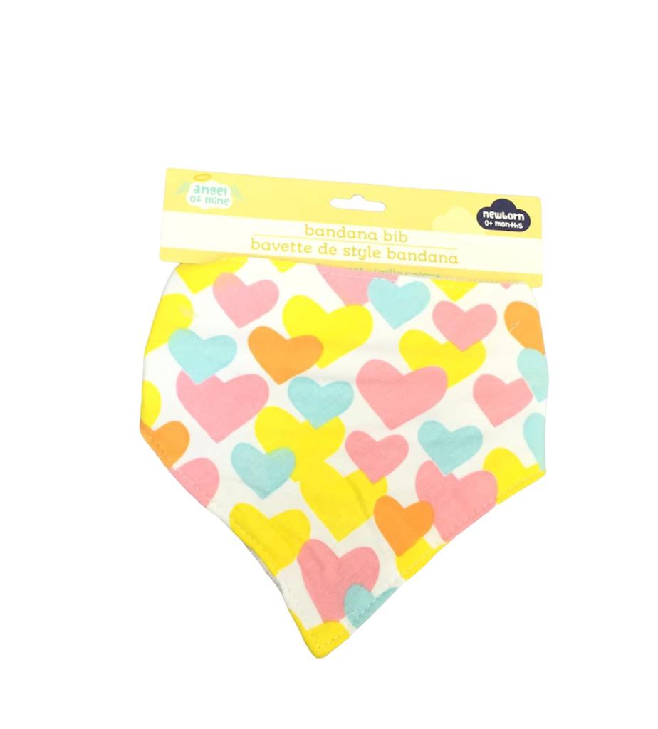 Babero con diseño de corazones