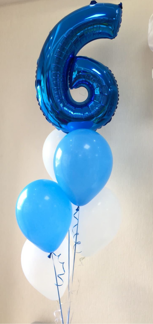 Arreglo número 6 azul + 5 globos